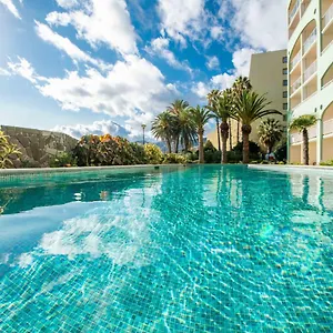 Отель Pestana Ocean Bay, Фуншал