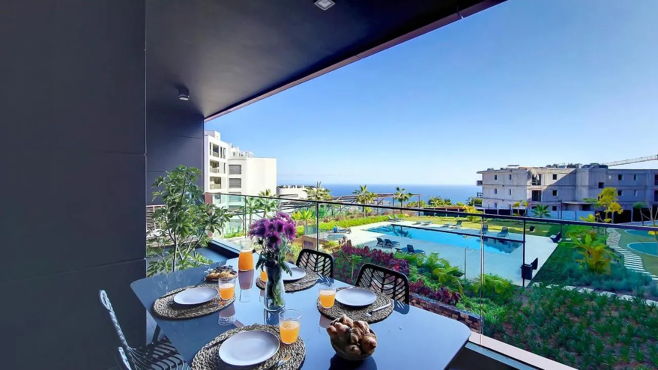 Apartment Roots Loft By Lovelystay Funchal